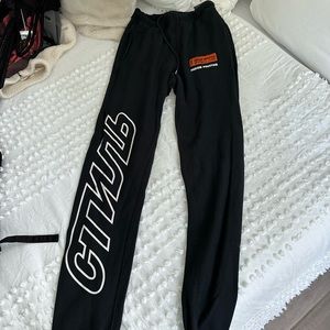 Black Heron Preston sweats